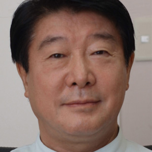 行徳博英院長