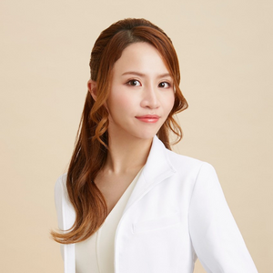 山田真里江医師